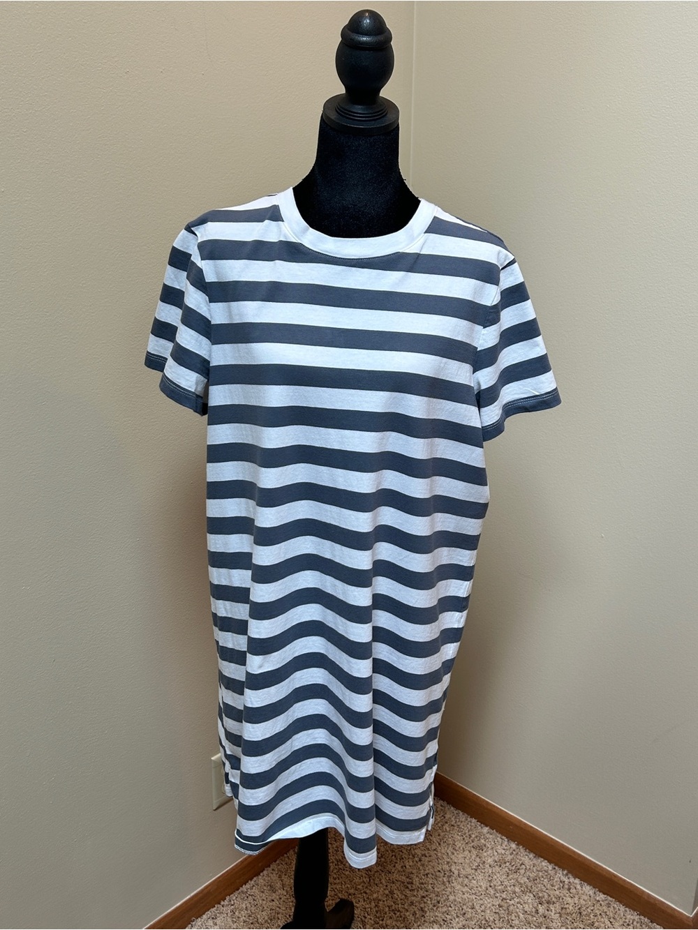 Old Navy Navy & White Striped T-Shirt Dress